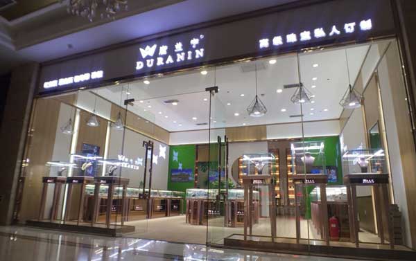 珠寶展柜廠家專業水平該如何鑒別？