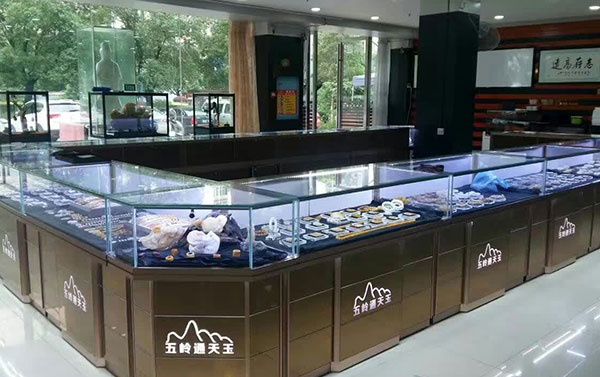 商場珠寶柜臺具有哪些特色亮點呢？